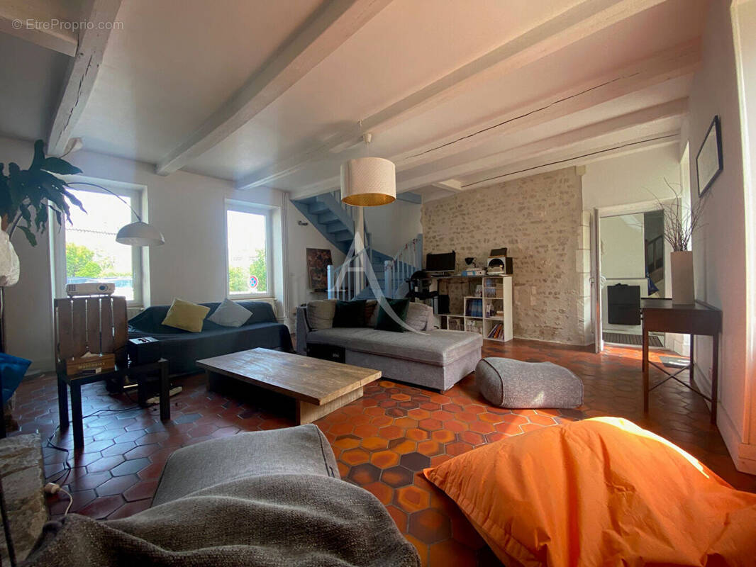 Maison à DOMPIERRE-SUR-MER