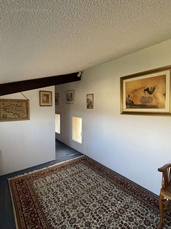 Maison à SAINT-ROMAN-DE-MALEGARDE