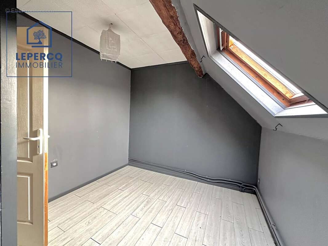 Maison à CREPY-EN-VALOIS