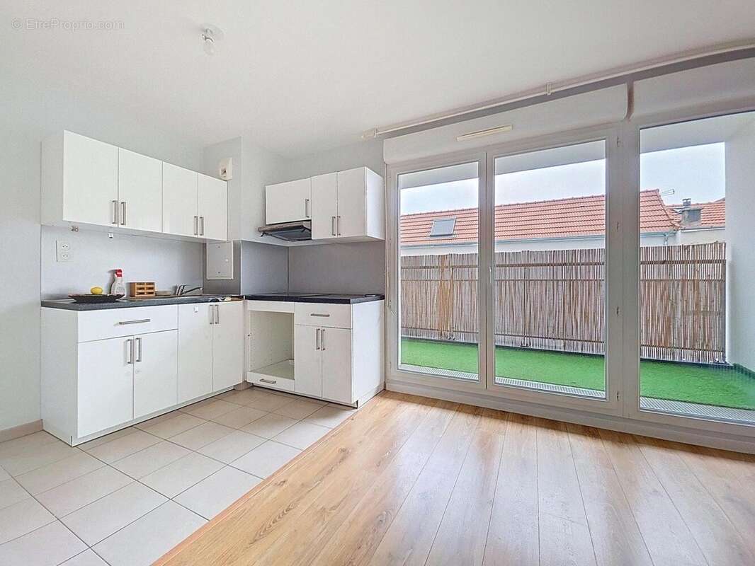 Photo 3 - Appartement à ROMAINVILLE