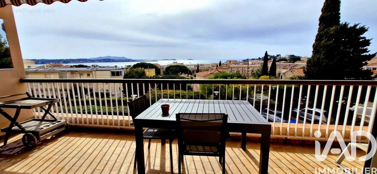 Photo 2 - Appartement à BANDOL