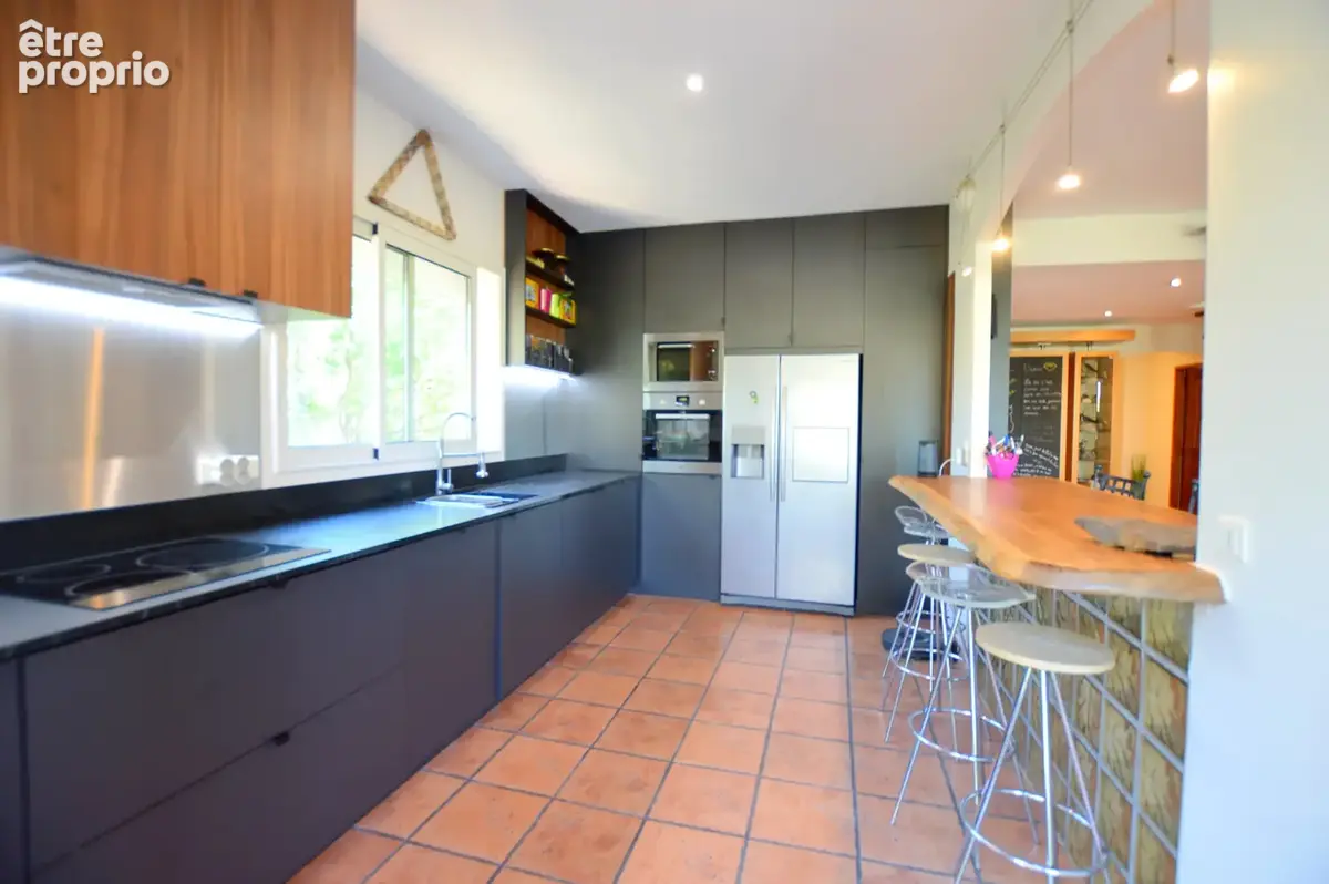 Maison T5 122 m² avec piscine, terrasse sud-ouest et dépendance T4  de 78 M²– Havre de paix à Balaruc-les-Bains - photo 8