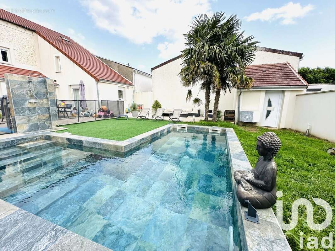 Photo 3 - Maison à ETRECHY