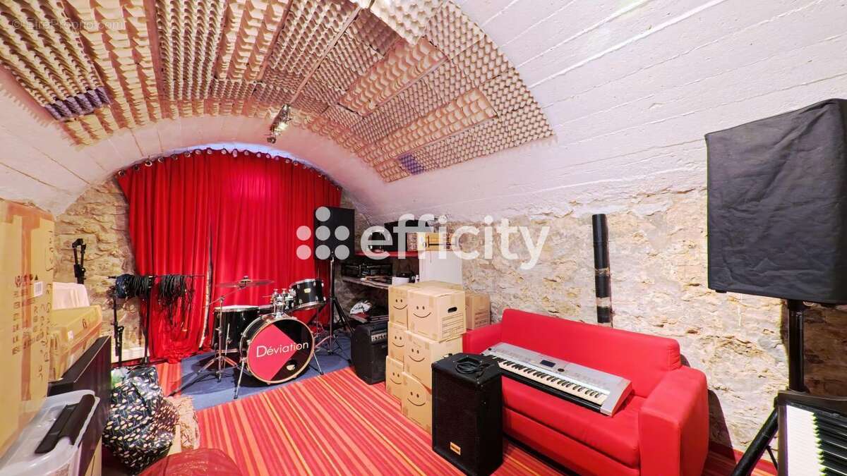 Maison à CHENNEVIERES-SUR-MARNE