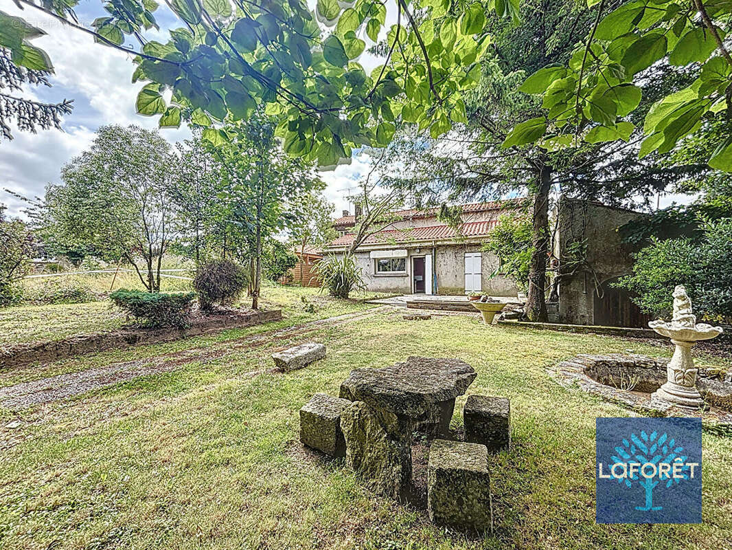 Maison à LA CHAPELLE-ACHARD