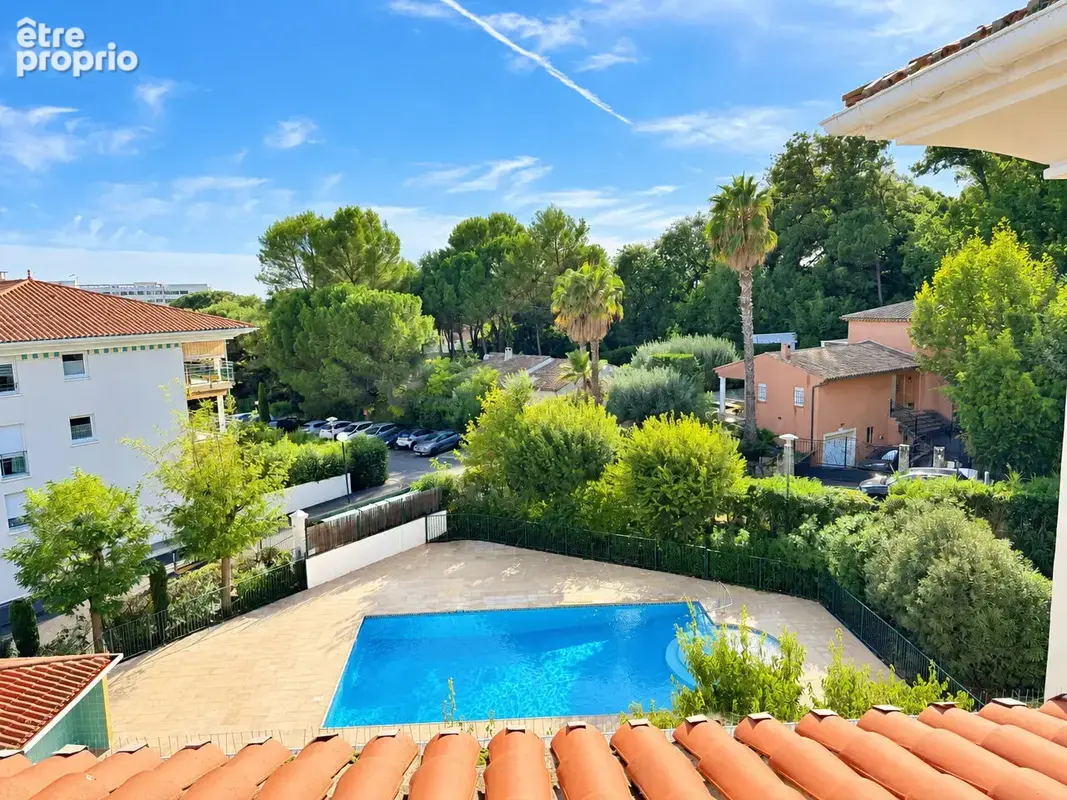 DERNIER ETAGE, 47m2 de terrasses, vue jusqu'à la mer ! - photo 15