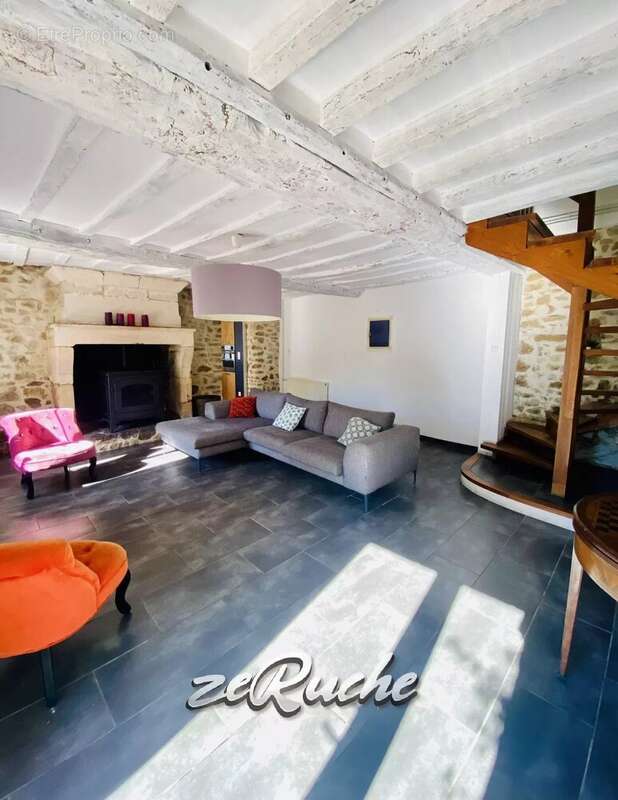 Maison à SAINT-PIERRE-DU-BU