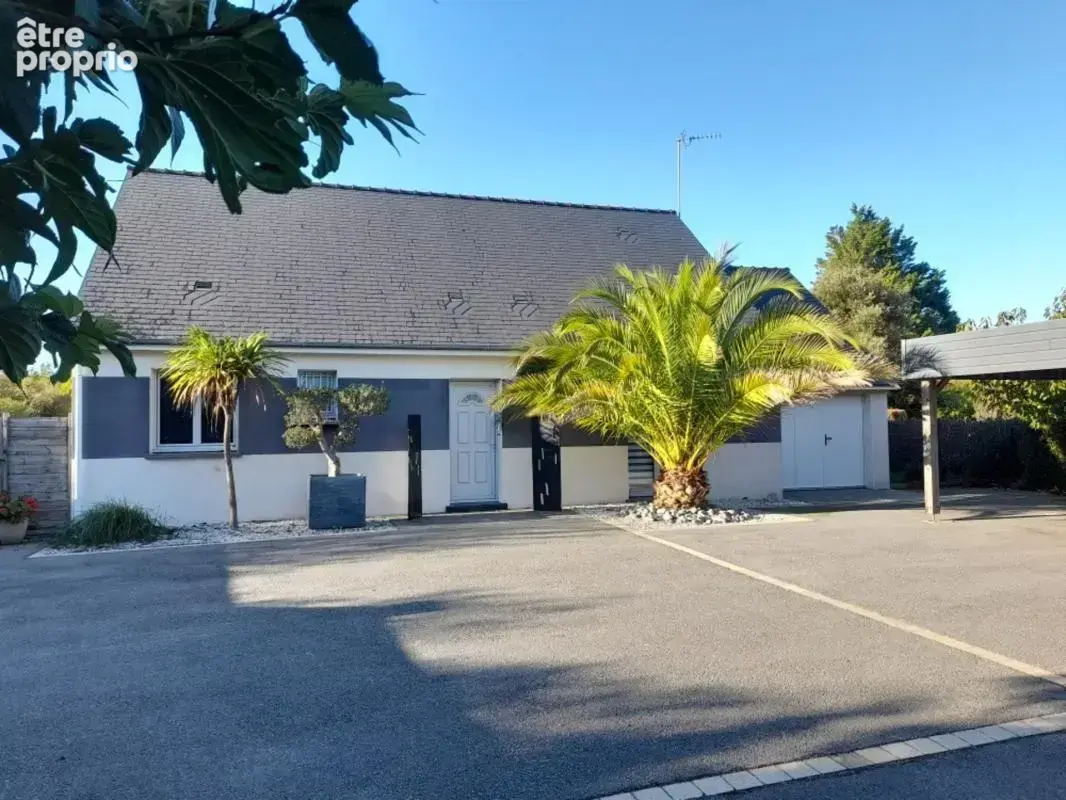 Maison à LE TOUR-DU-PARC