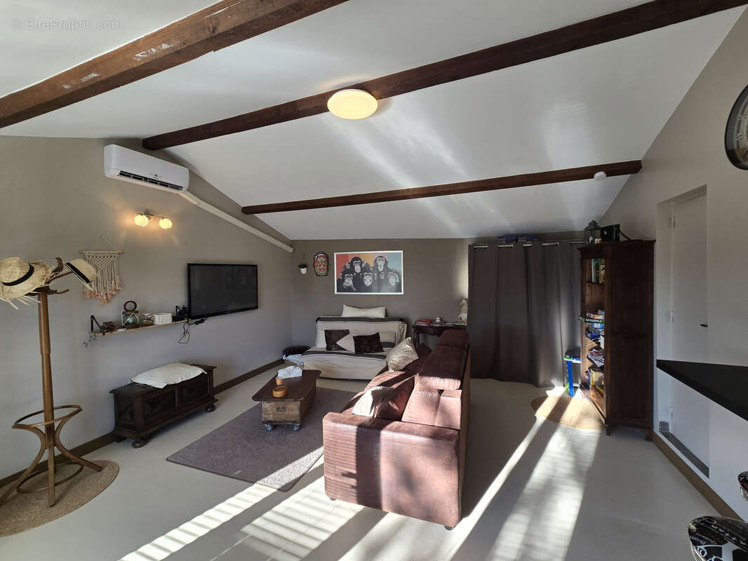 Maison à CASTELNAU-DE-LEVIS