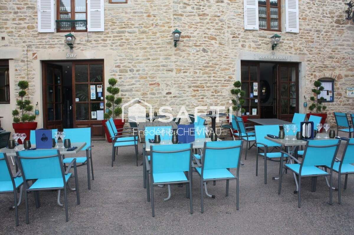 Photo 7 - Commerce à MILLY-LAMARTINE