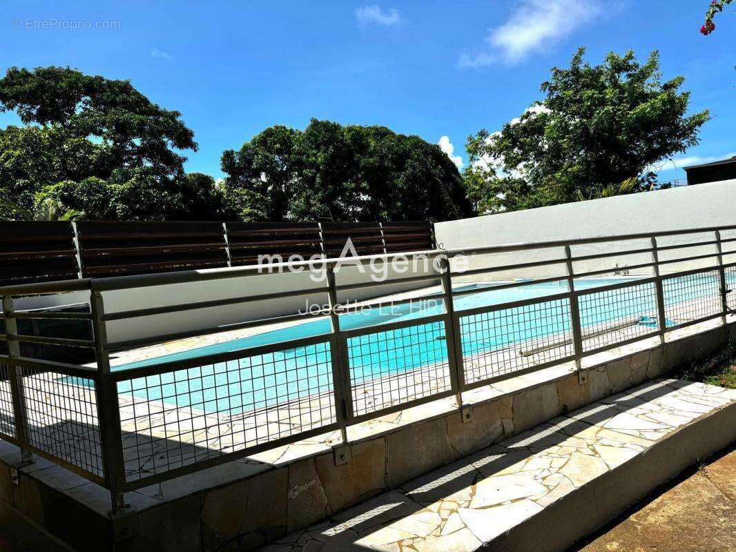 Villa 4 pièces 82 m² Montabo Cayenne - photo 7