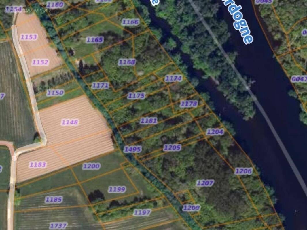 Photo 1 - Terrain à VITRAC