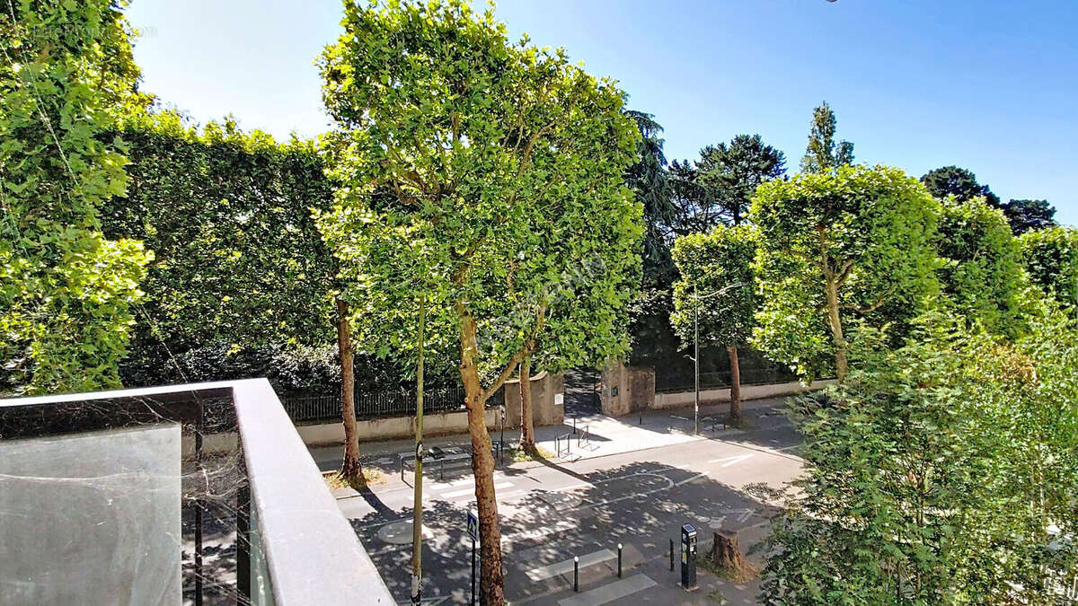 NANTES - PROCÉ / Appartement 2 pièces 43m² avec balcon et place de stationnement - photo 7