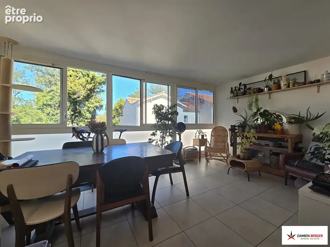 Appartement T3 récent proche vieux port. - photo 11