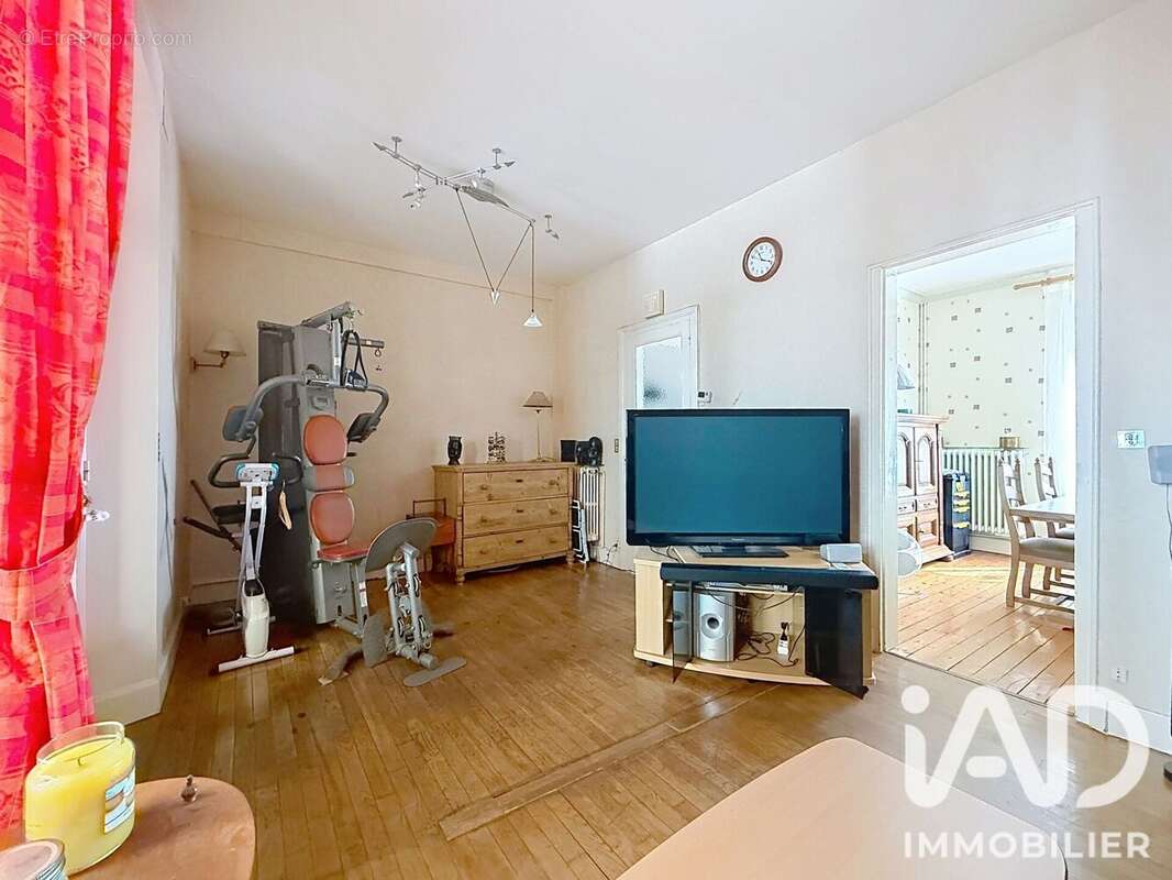 Photo 4