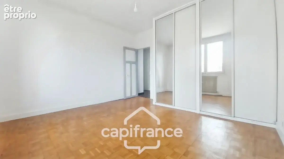Champigny-sur-Marne-A vendre maison individuelle 4p -3 chambres-Jardin-Garage-Parcelle 328m2-Calme-Luminosité - photo 14