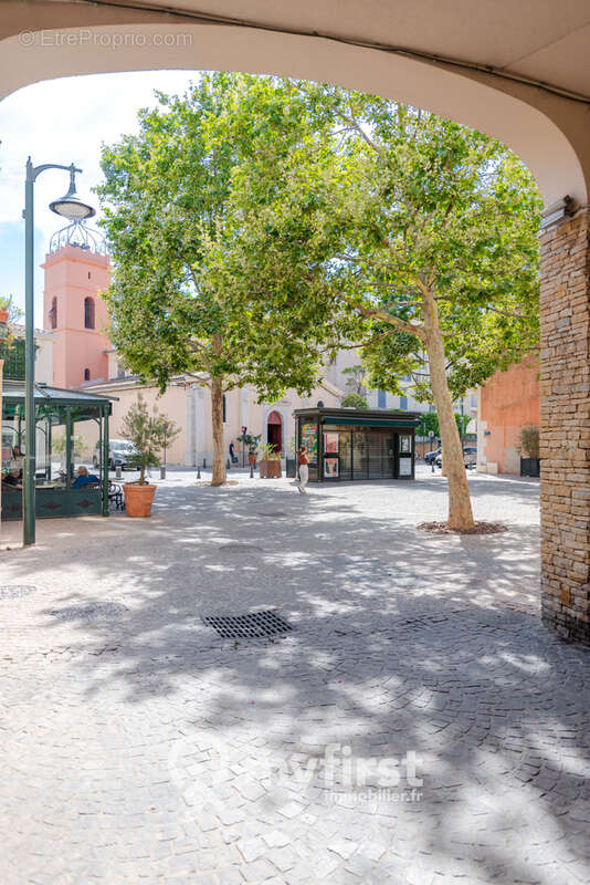 Appartement à SIX-FOURS-LES-PLAGES