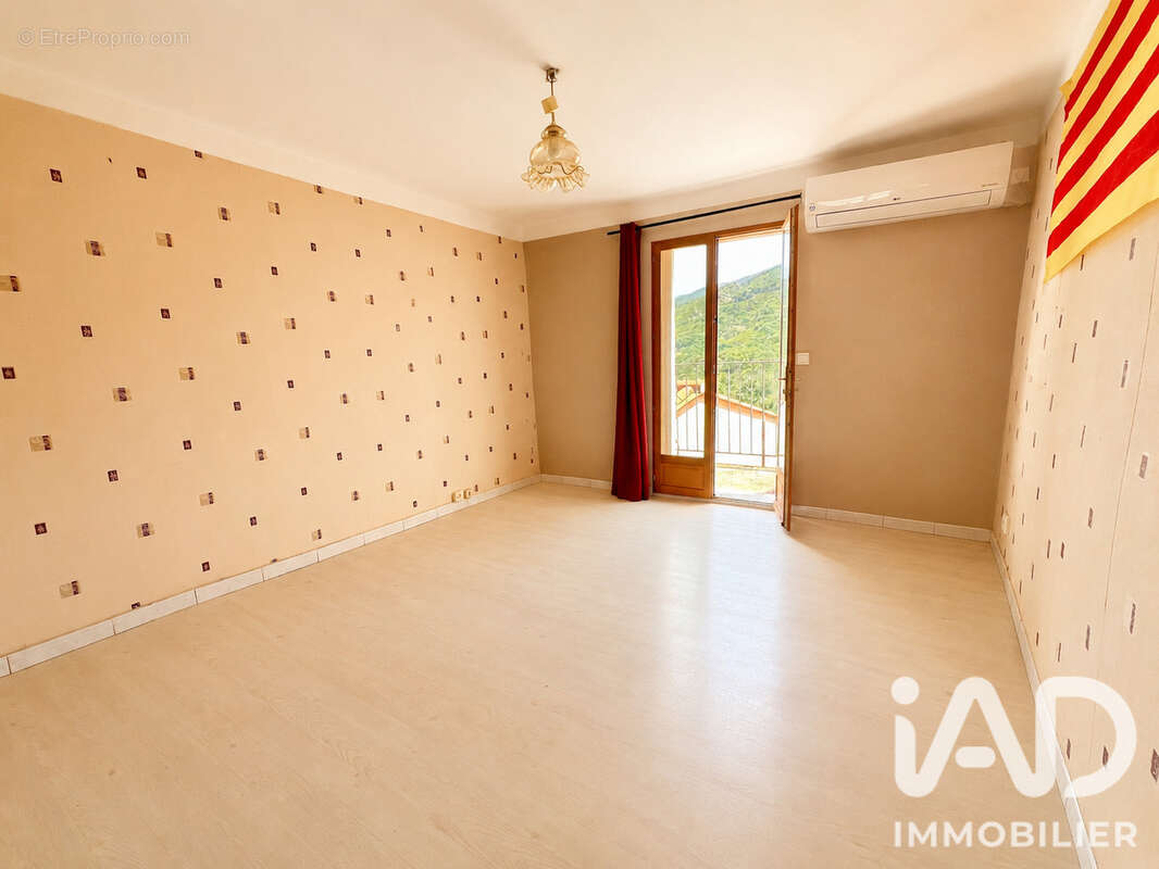 Photo 4 - Maison à MONTESQUIEU-DES-ALBERES