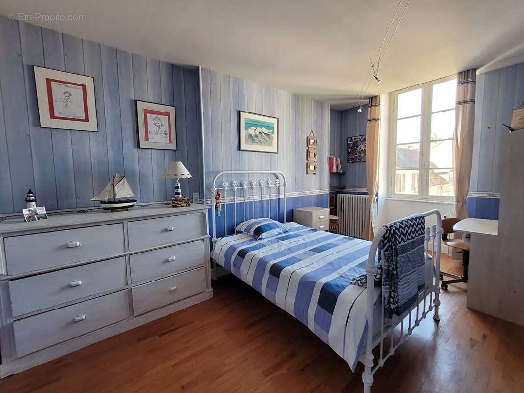 Appartement à SAINT-POURCAIN-SUR-SIOULE