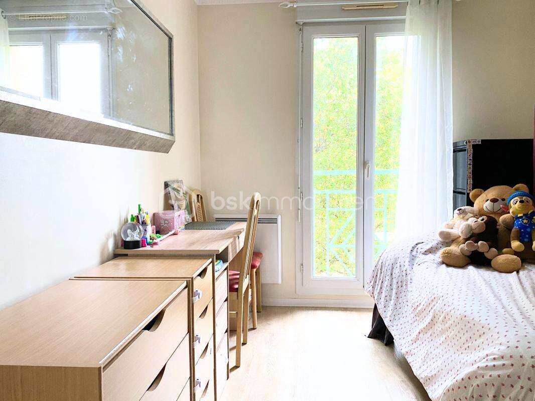 Appartement à SAINT-PIERRE-DU-PERRAY