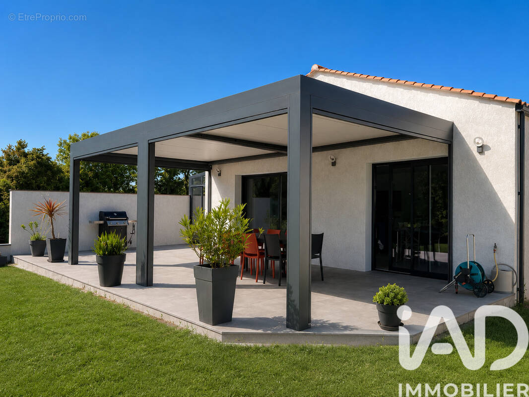 Photo 1 - Maison à TALMONT-SAINT-HILAIRE