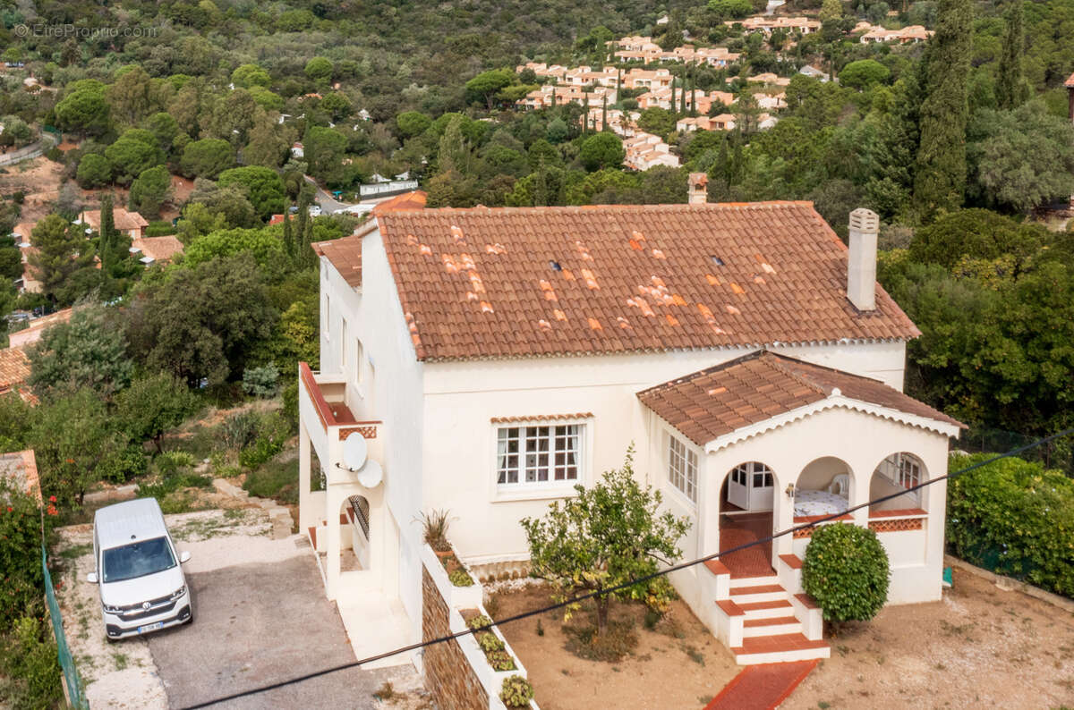 Maison à RAYOL-CANADEL-SUR-MER