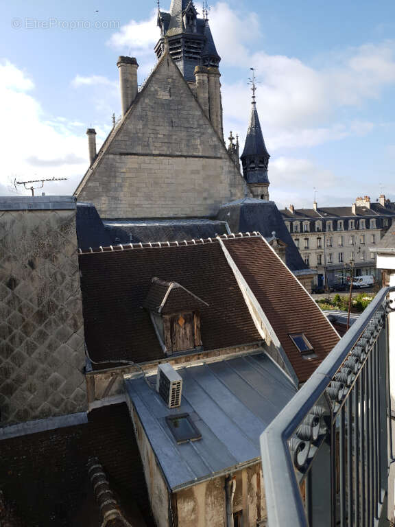 Appartement à COMPIEGNE