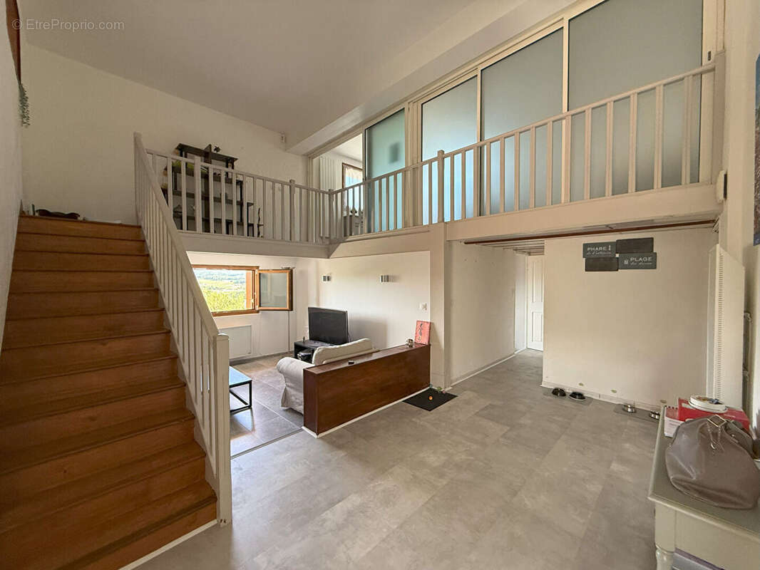 Maison à LENTILLY