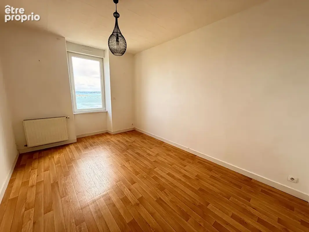 ST POL DE LEON, appartement T3 1er étage vue mer... - photo 4