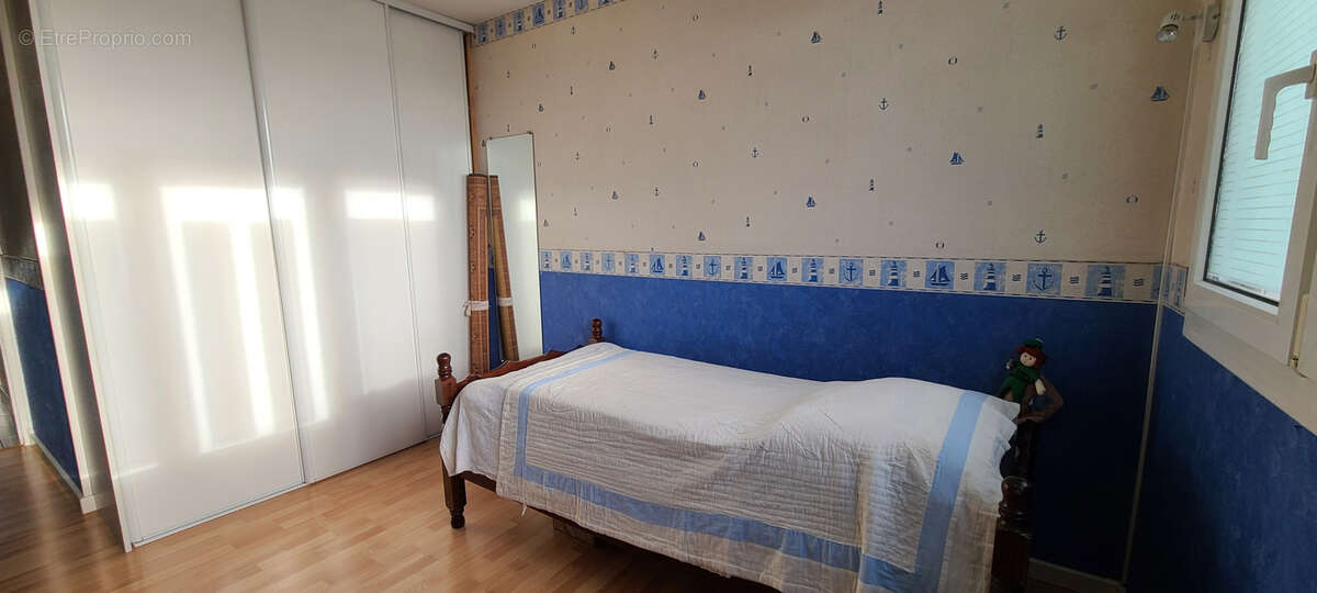 Appartement à THIAIS