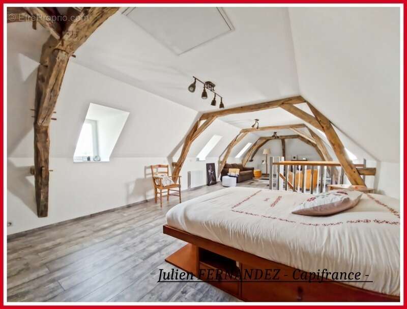 Maison à CHATELLERAULT