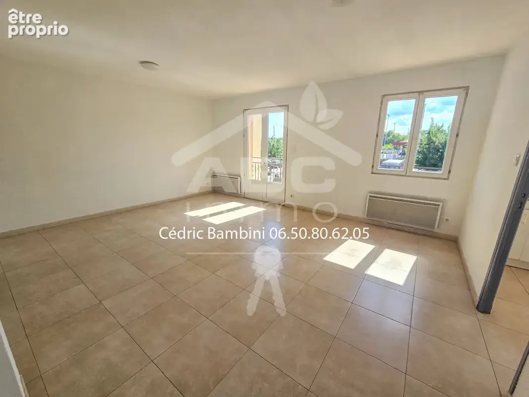 Haut de villa avec terrasse et jardin privatif de 77 m² à pied du centre ? Saint-Maximin-la-Sainte-Baume - photo 5