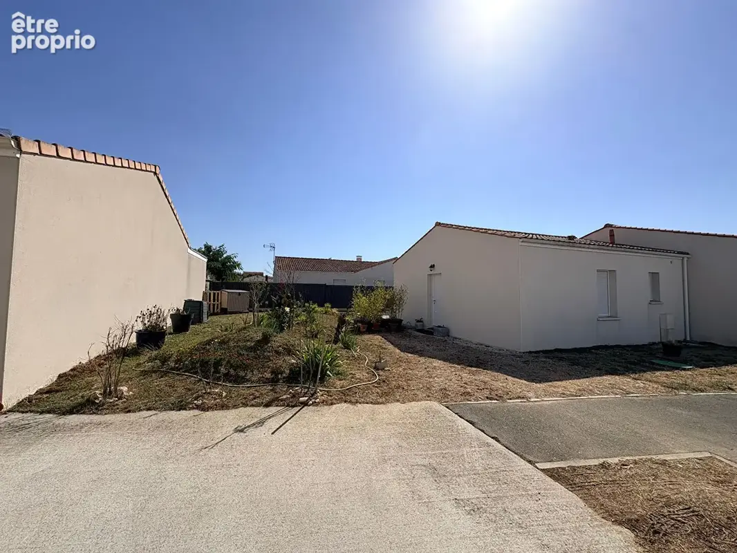 Maison à TONNAY-CHARENTE