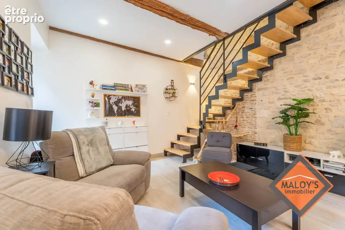 Maison de village rénovée 90 m2 parking, extérieur et cour - photo 2
