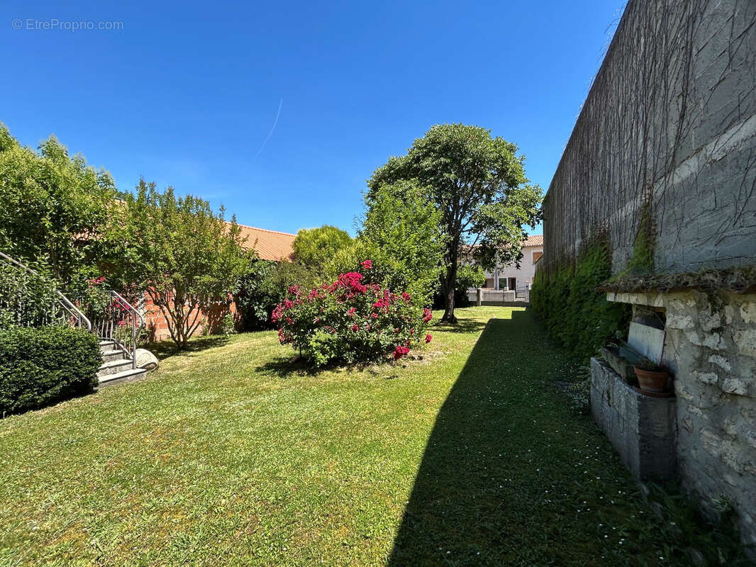 Maison à MAUVEZIN