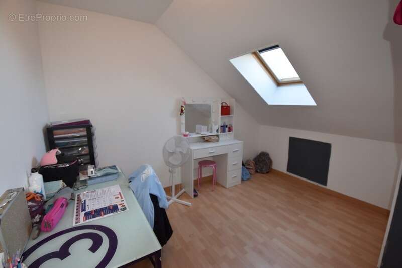 Maison à vendre 10 pièces GARNAT SUR ENGIEVRE (03) - photo 9