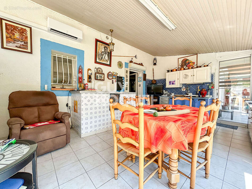 Maison proximite centre-ville a pieds isle sur sorgue 145 m² utilisables - photo 13
