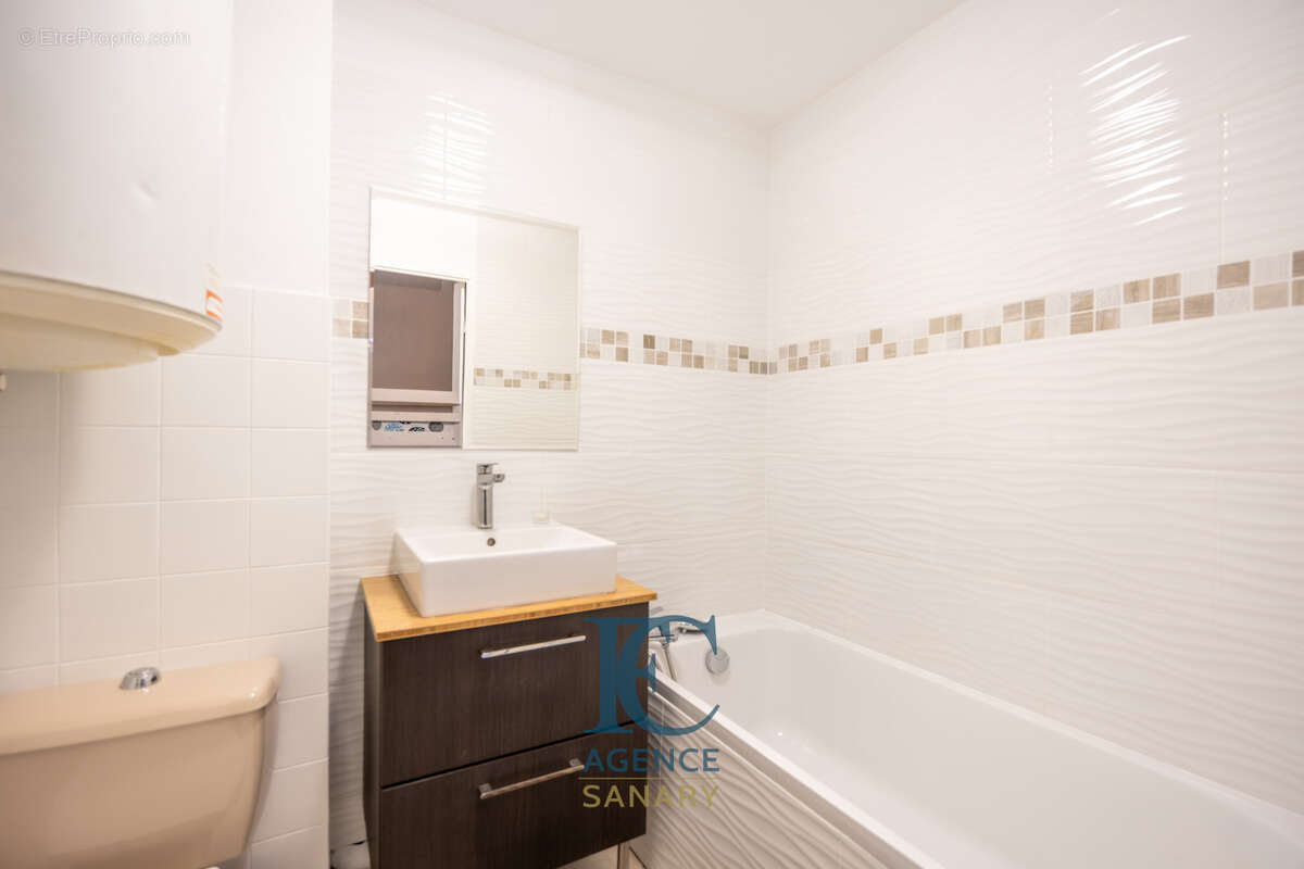 Appartement à SIX-FOURS-LES-PLAGES