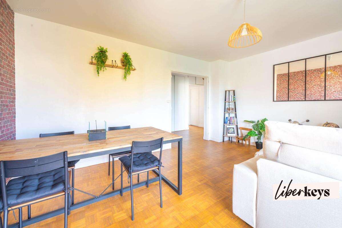 Appartement à PLAISIR