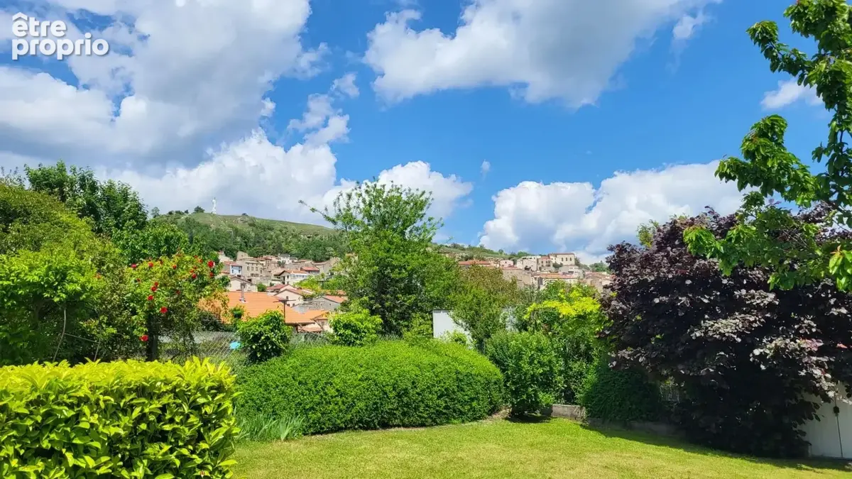 Maison 6 pièces 193 m² à vendre à Veyre-Monton (63960) - photo 3