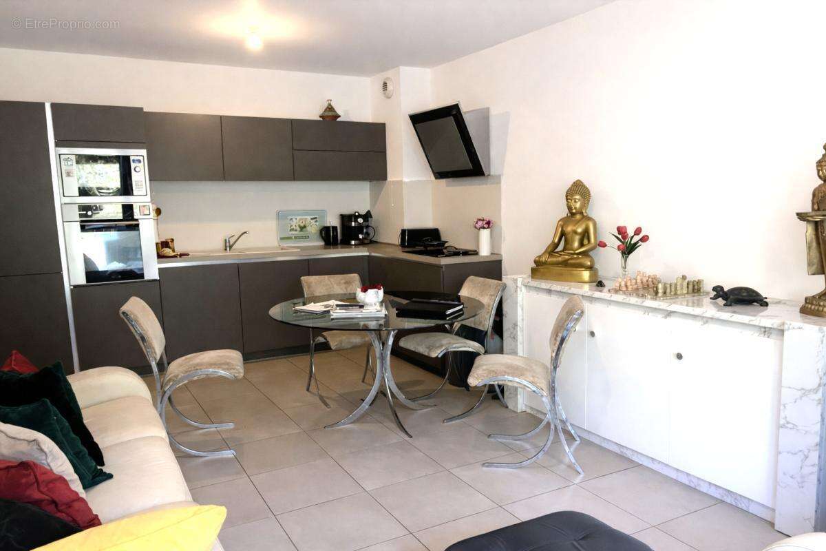 Appartement à MARTIGUES