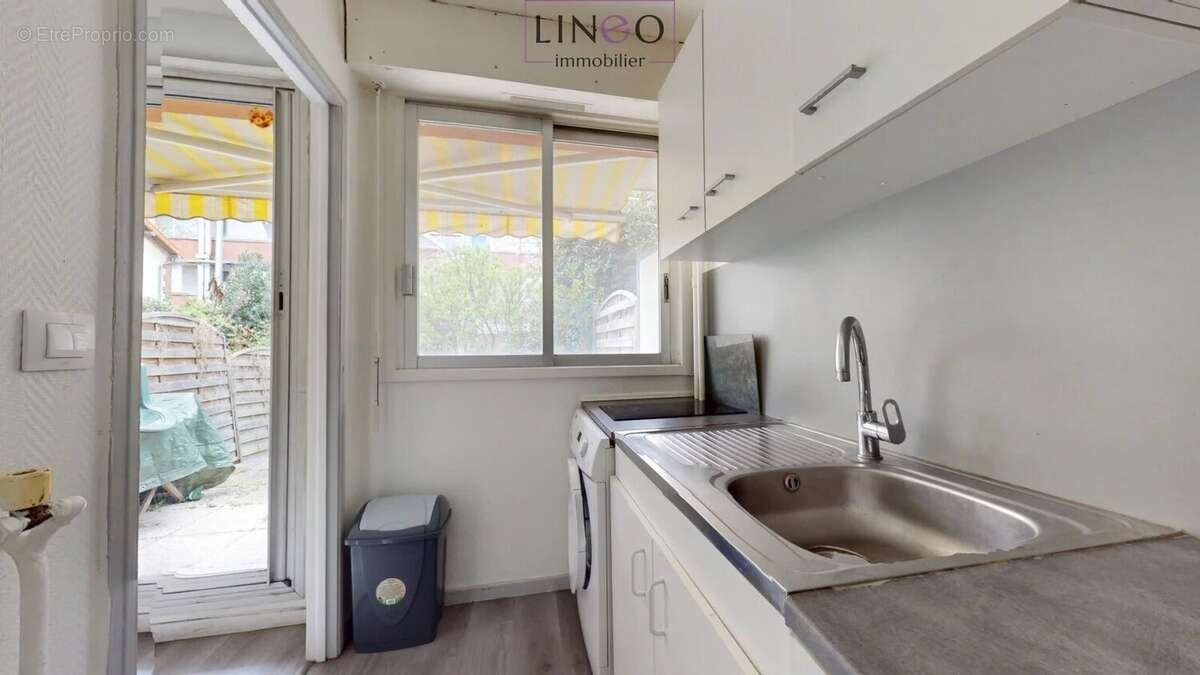 Appartement à MAISONS-ALFORT
