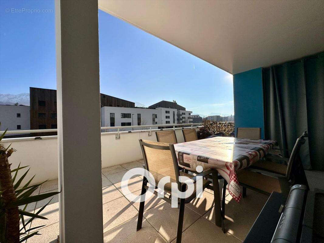 Appartement à CROLLES