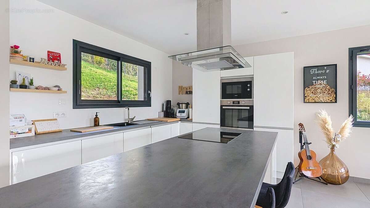 Maison 155 m² à Lozanne  - photo 10