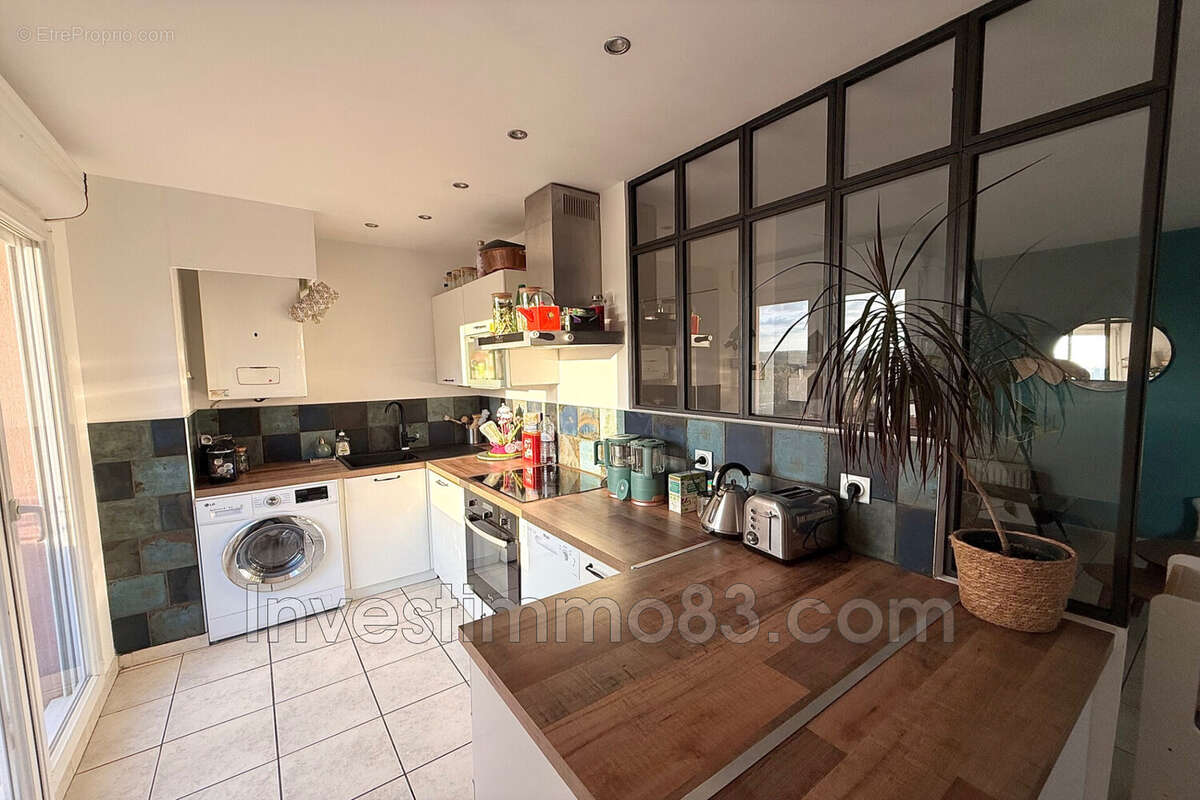 Appartement à LA PENNE-SUR-HUVEAUNE