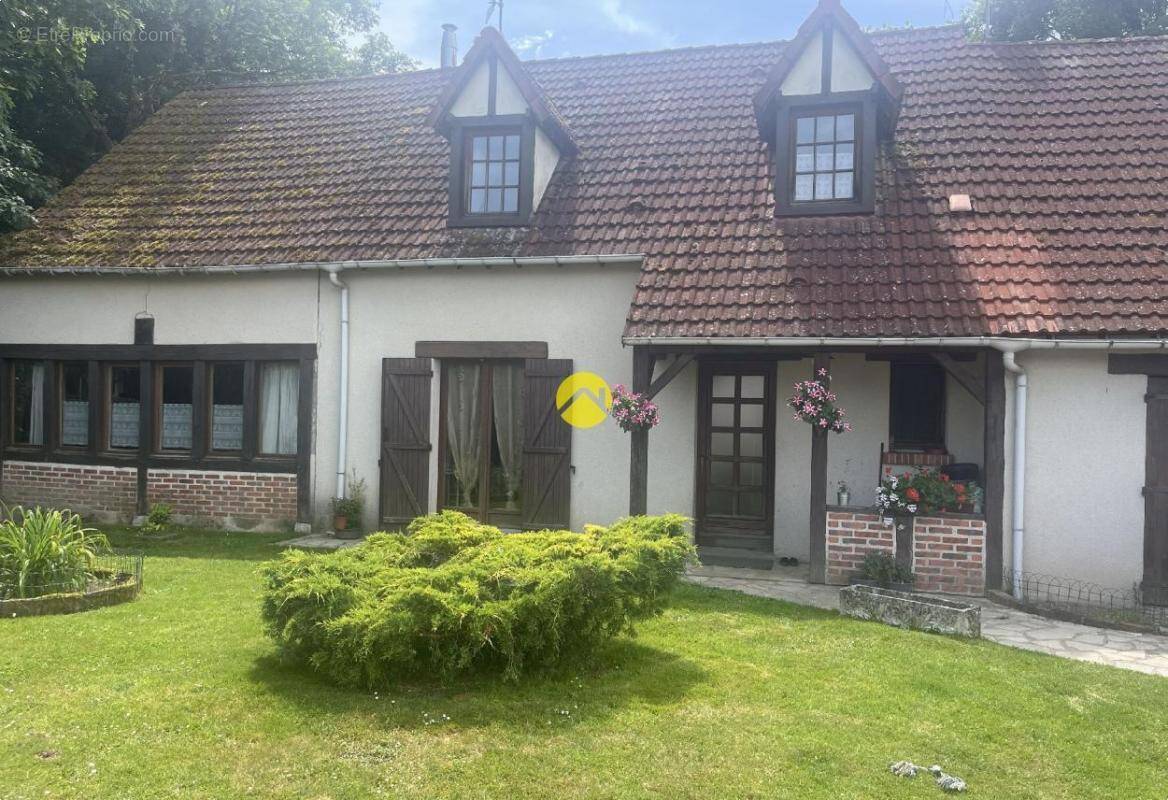 Maison à LAMOTTE-BEUVRON