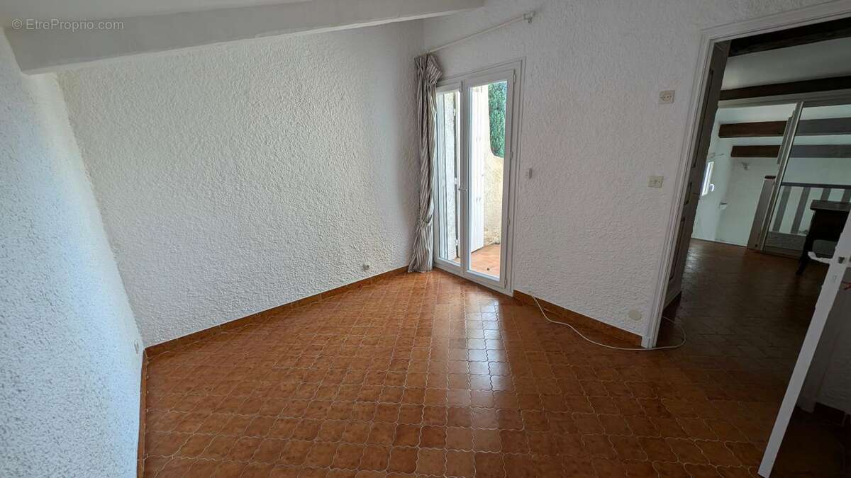 Maison à SIX-FOURS-LES-PLAGES