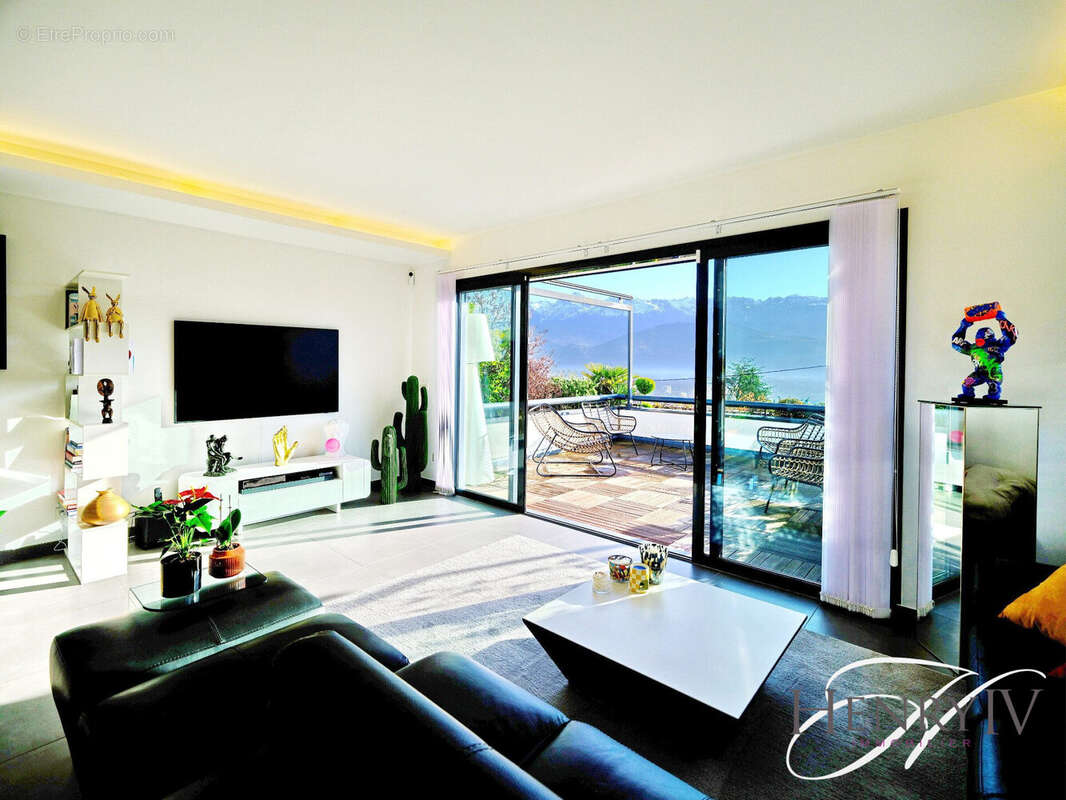 Appartement à LA TRONCHE