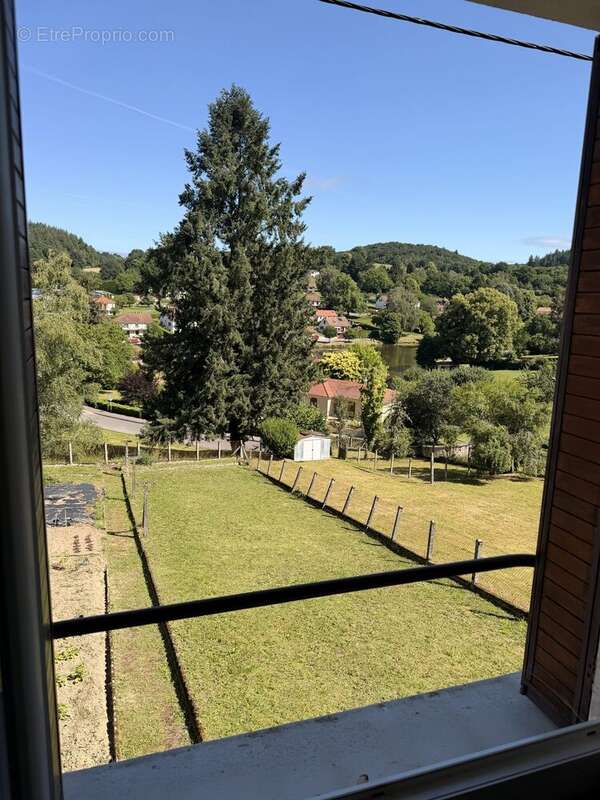 Maison 80 m² à Eymoutiers  - photo 4