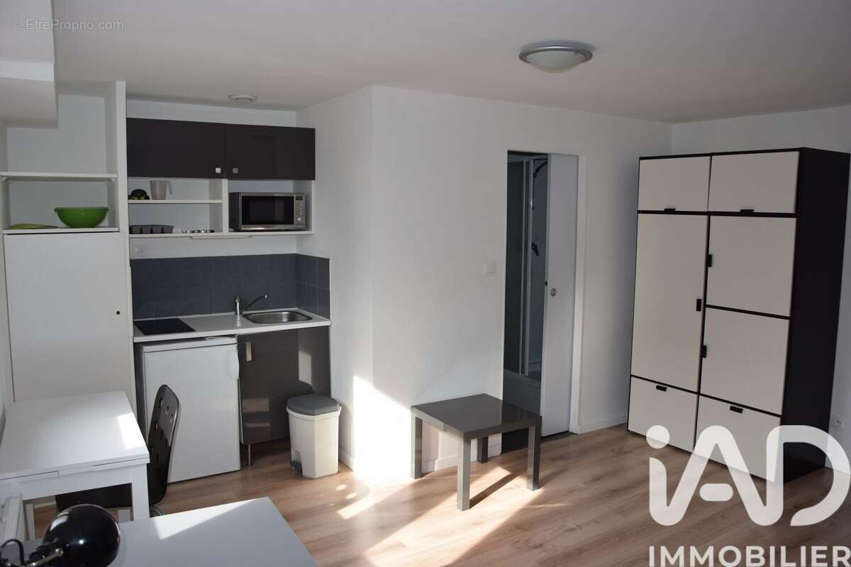 Photo 9 - Appartement à VALENCIENNES